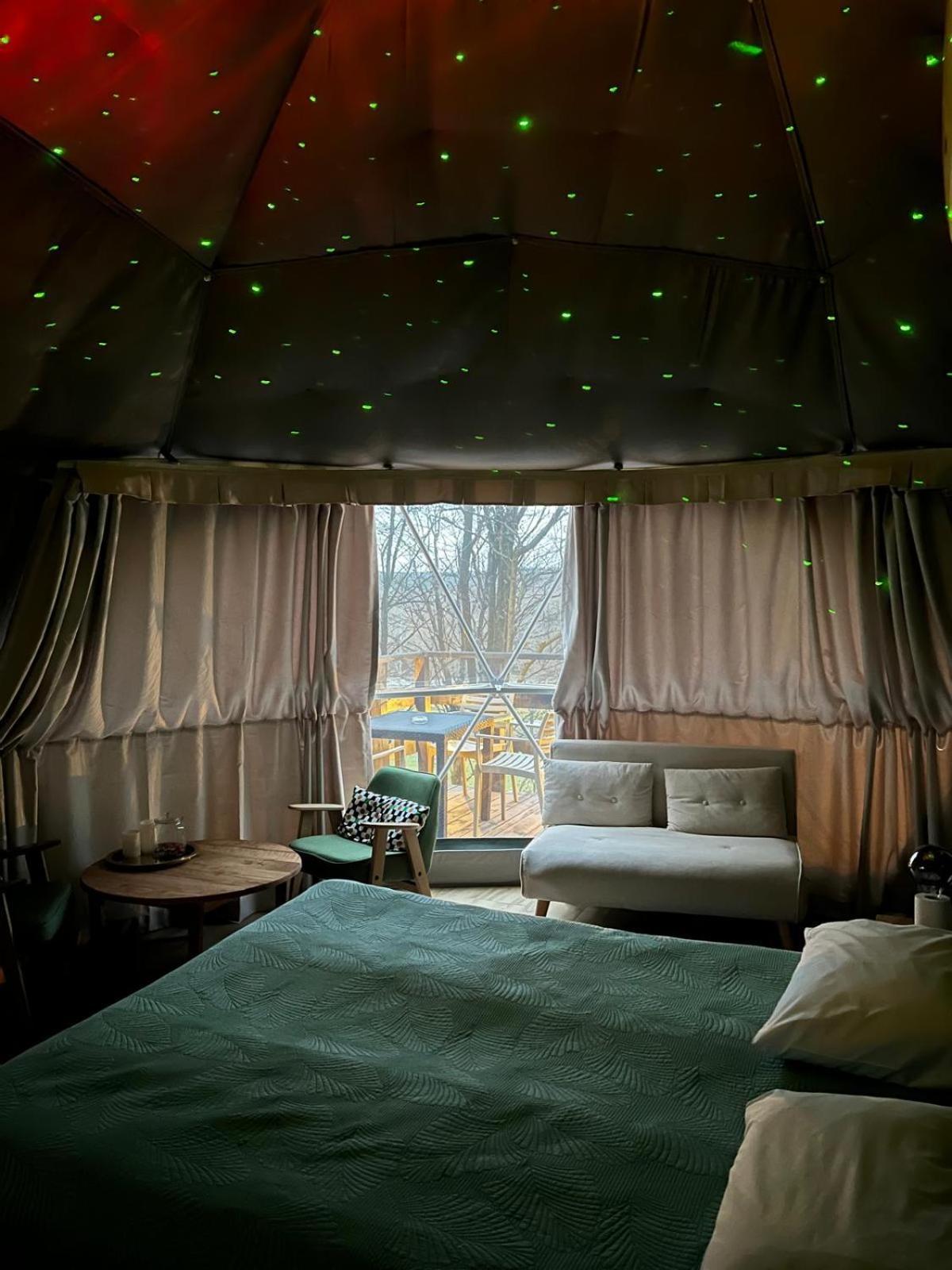 Na Skraju Lasu Na Drzewie & Glamping *