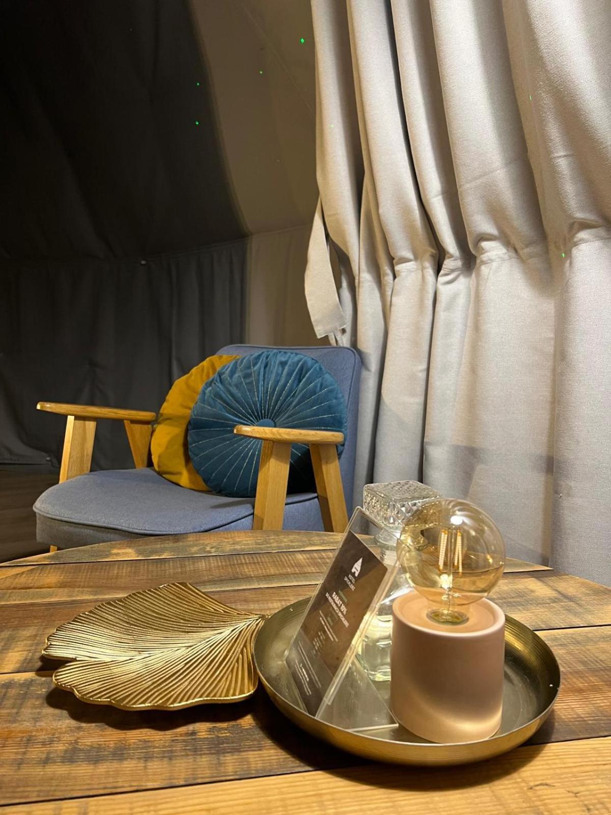 Na Skraju Lasu Na Drzewie & Glamping Apartamento *